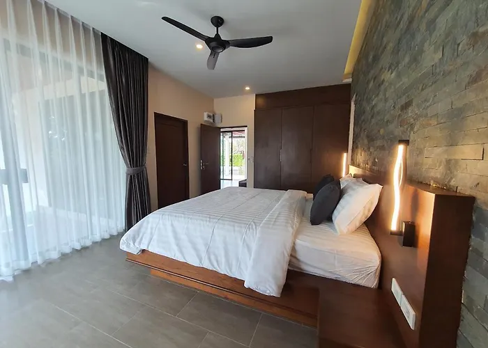 Siri Thai Lodges