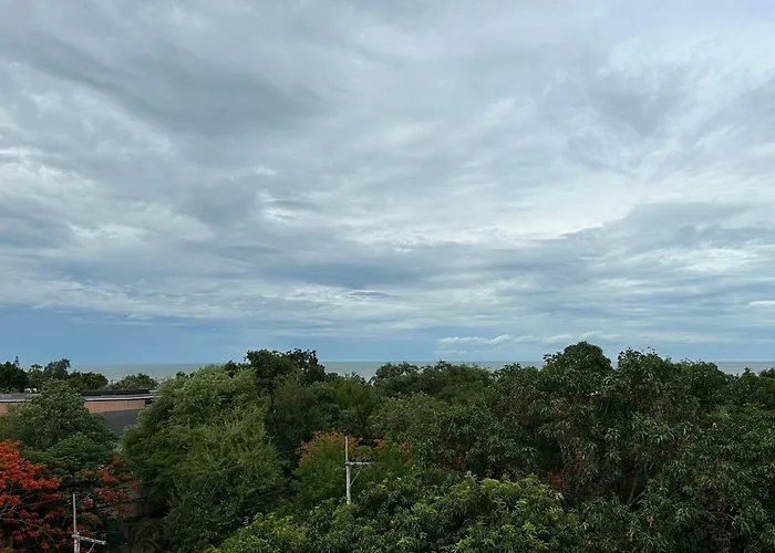 Thipurai Beach Hotel