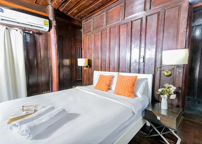 Mandarin Lodge By Victor