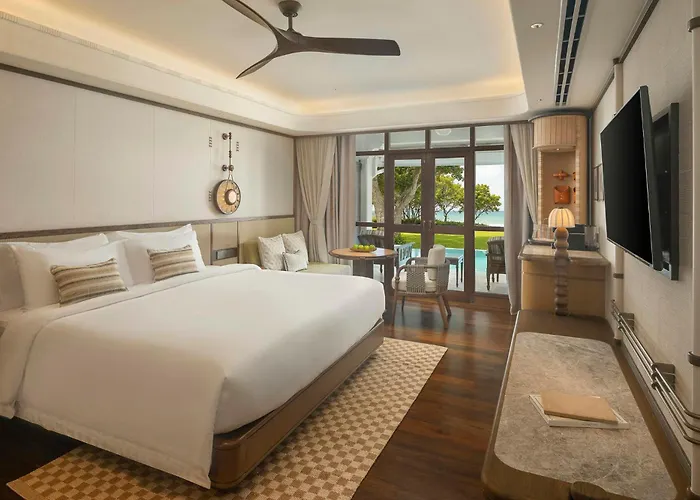 Centara Grand Beach Resort Hua Hin